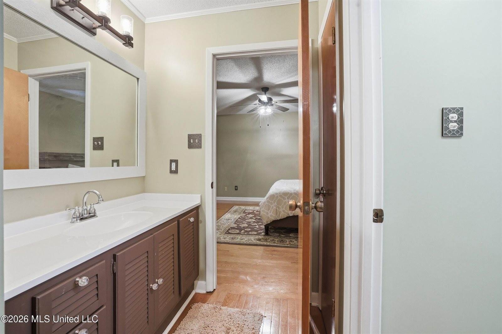 142 Kenmore Avenue, Biloxi, MS 39531