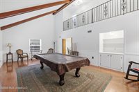 142 Kenmore Avenue, Biloxi, MS 39531