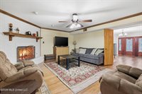 142 Kenmore Avenue, Biloxi, MS 39531