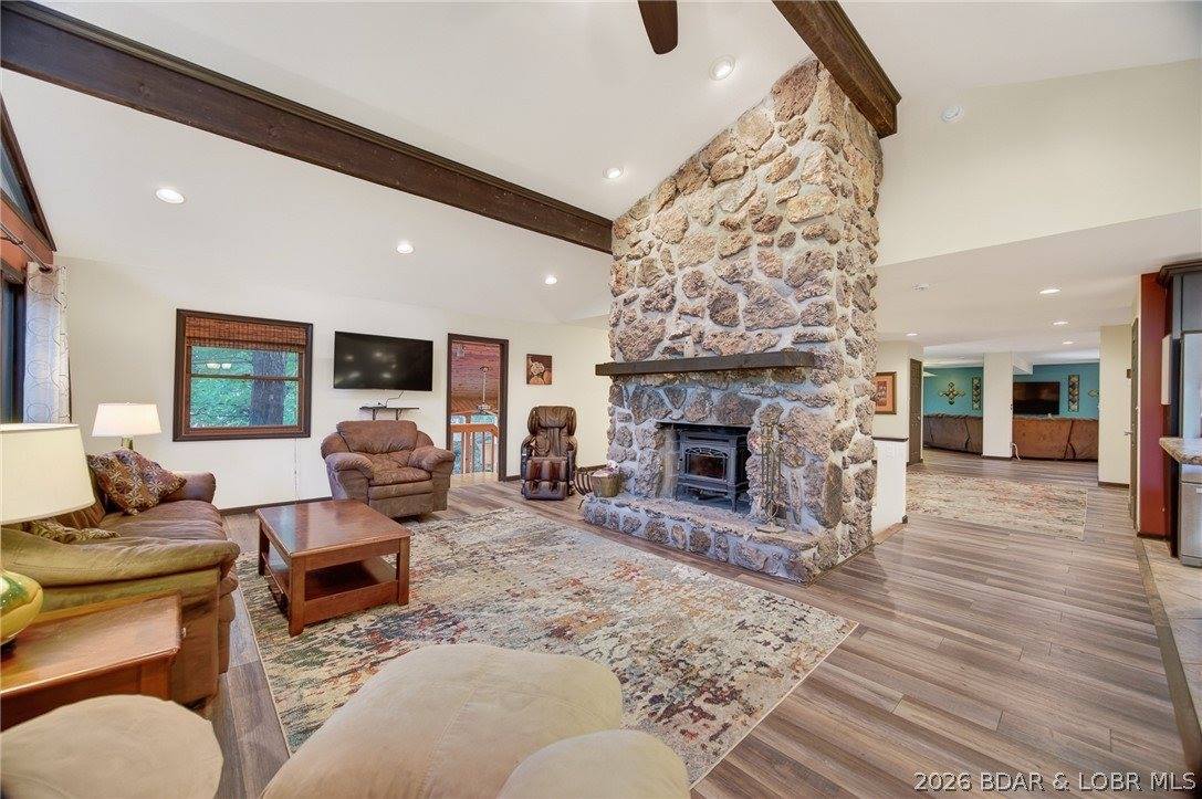 1054 Linn Creek Road, Lake Ozark, MO 65049
