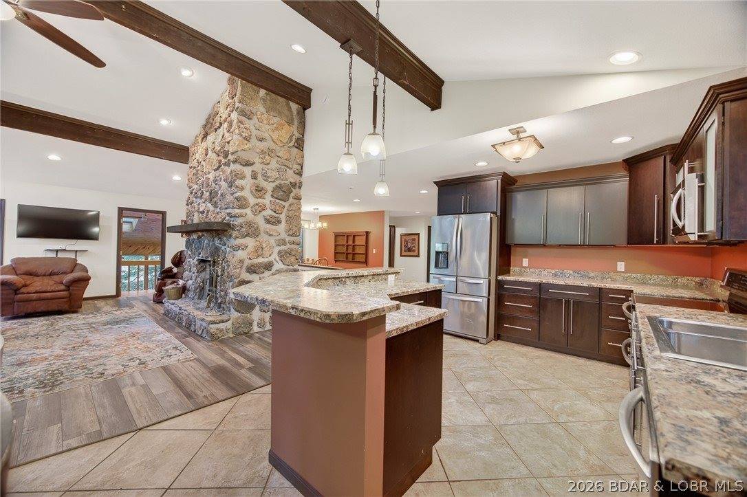 1054 Linn Creek Road, Lake Ozark, MO 65049