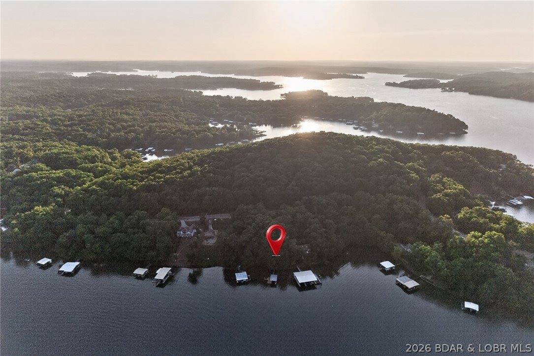 1054 Linn Creek Road, Lake Ozark, MO 65049