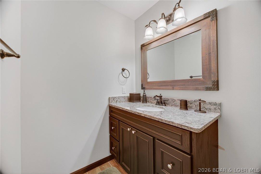 1054 Linn Creek Road, Lake Ozark, MO 65049