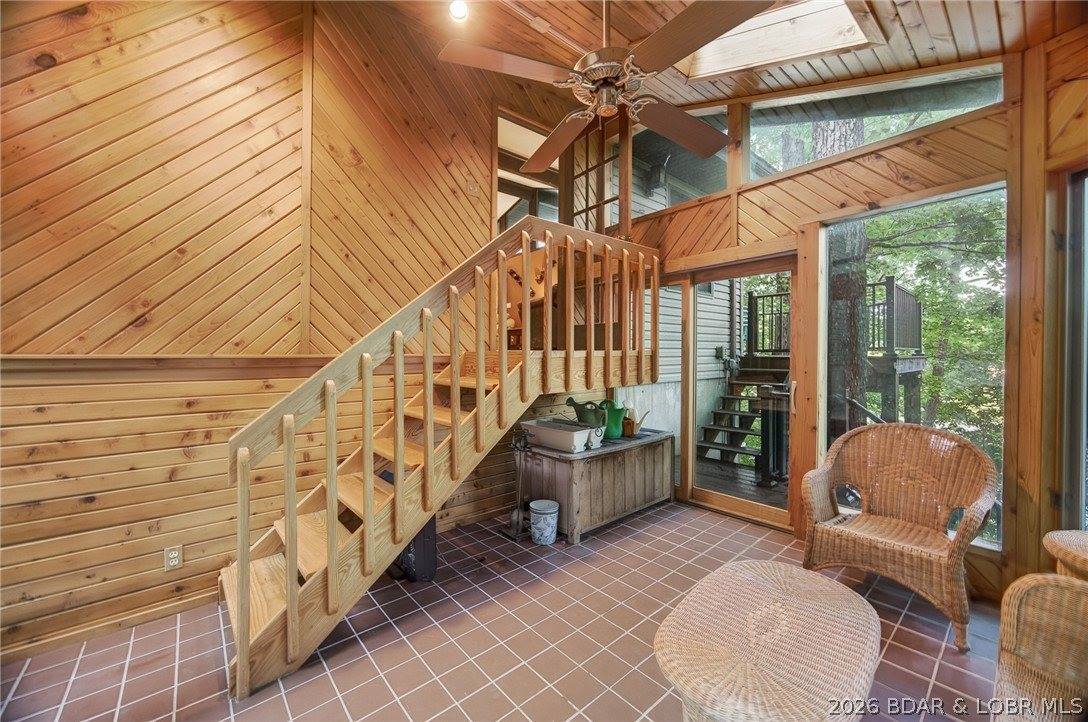 1054 Linn Creek Road, Lake Ozark, MO 65049