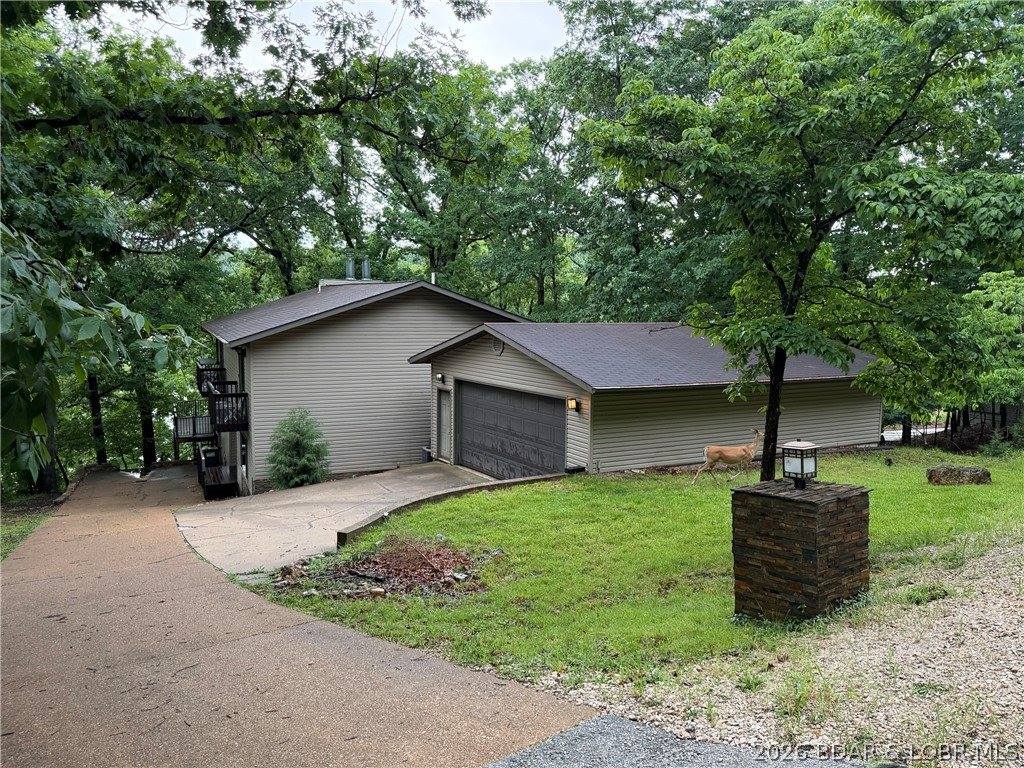 1054 Linn Creek Road, Lake Ozark, MO 65049