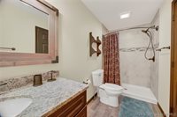 1054 Linn Creek Road, Lake Ozark, MO 65049