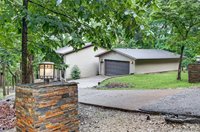 1054 Linn Creek Road, Lake Ozark, MO 65049