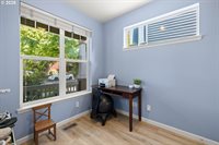 1079 SE Portlandia Ave, Hillsboro, OR 97123