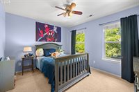 1079 SE Portlandia Ave, Hillsboro, OR 97123