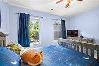 1079 SE Portlandia Ave, Hillsboro, OR 97123