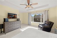 1079 SE Portlandia Ave, Hillsboro, OR 97123