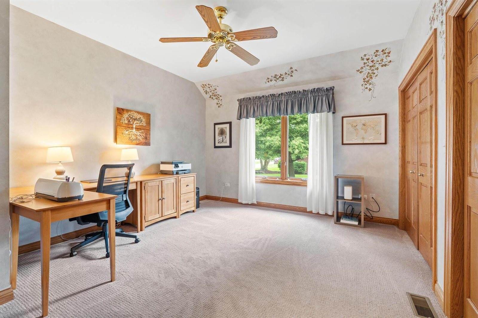 8135 Basswood Road, Orland Park, IL 60462