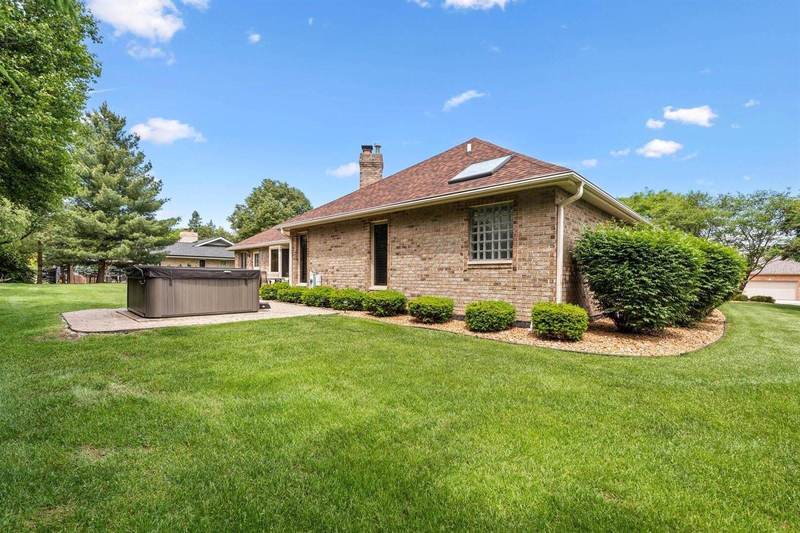8135 Basswood Road, Orland Park, IL 60462