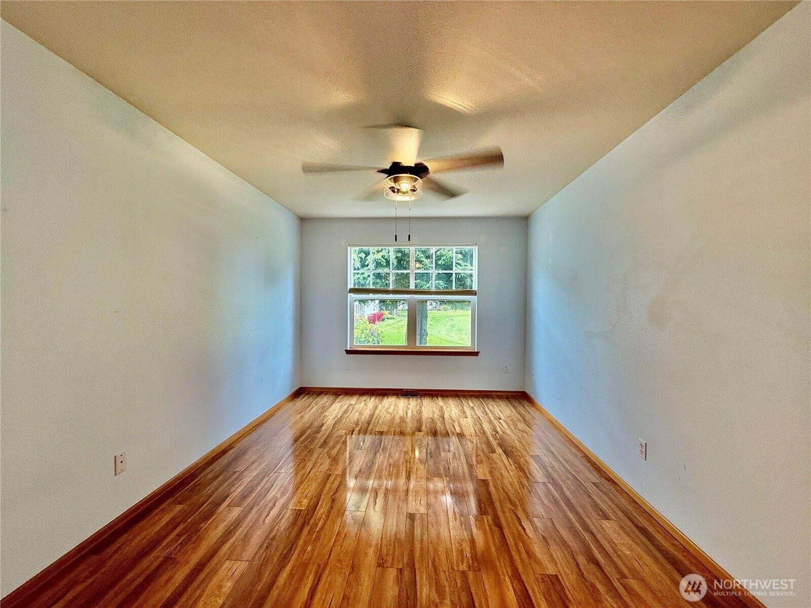 1162 Fidalgo Drive, Burlington, WA 98233