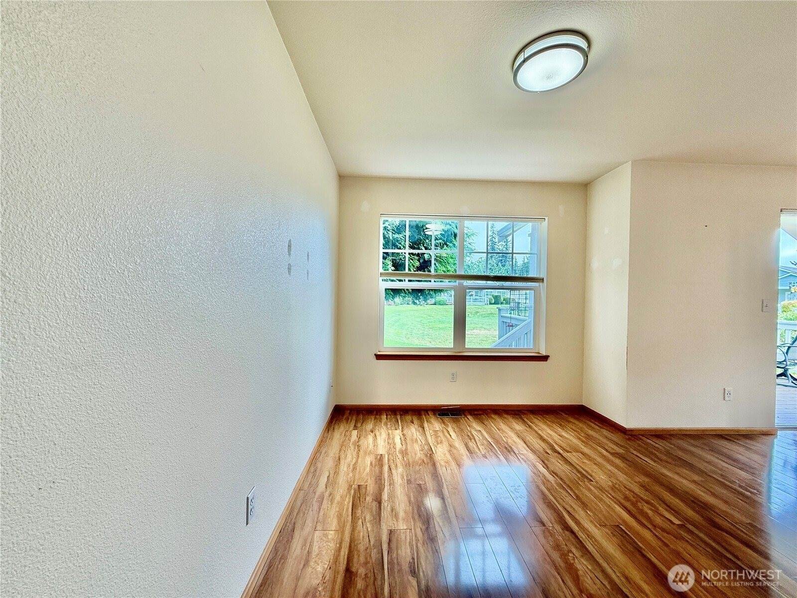 1162 Fidalgo Drive, Burlington, WA 98233