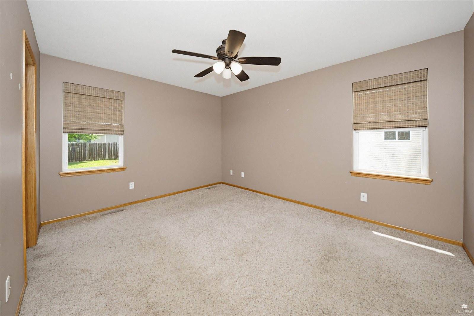 926 Nicholson, Chapman, KS 67431