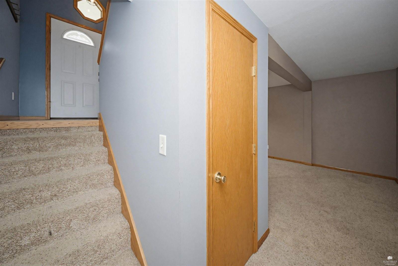 926 Nicholson, Chapman, KS 67431