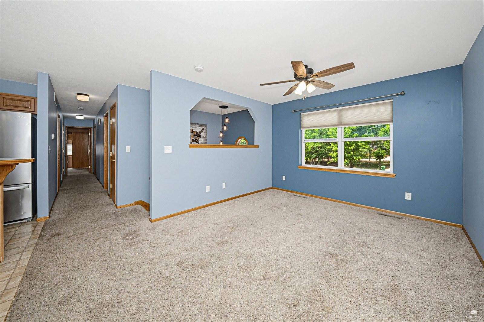 926 Nicholson, Chapman, KS 67431