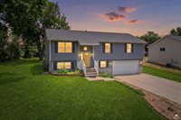 926 Nicholson, Chapman, KS 67431