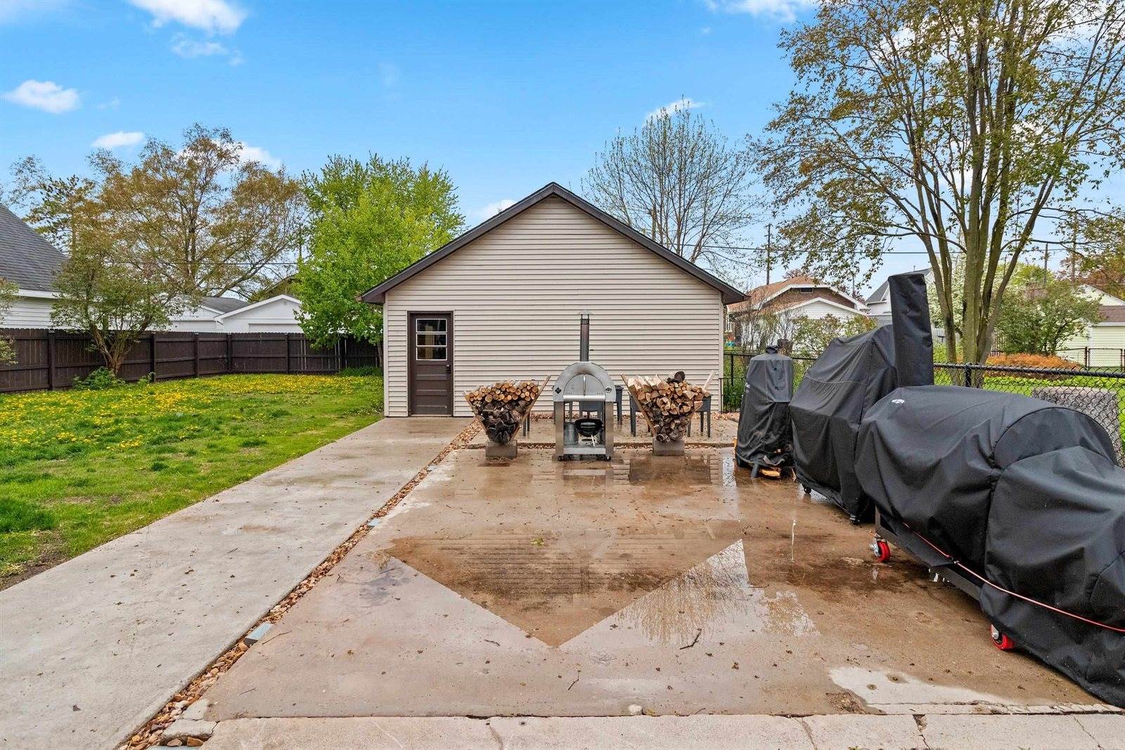 926 North 17TH Street, Manitowoc, WI 54220