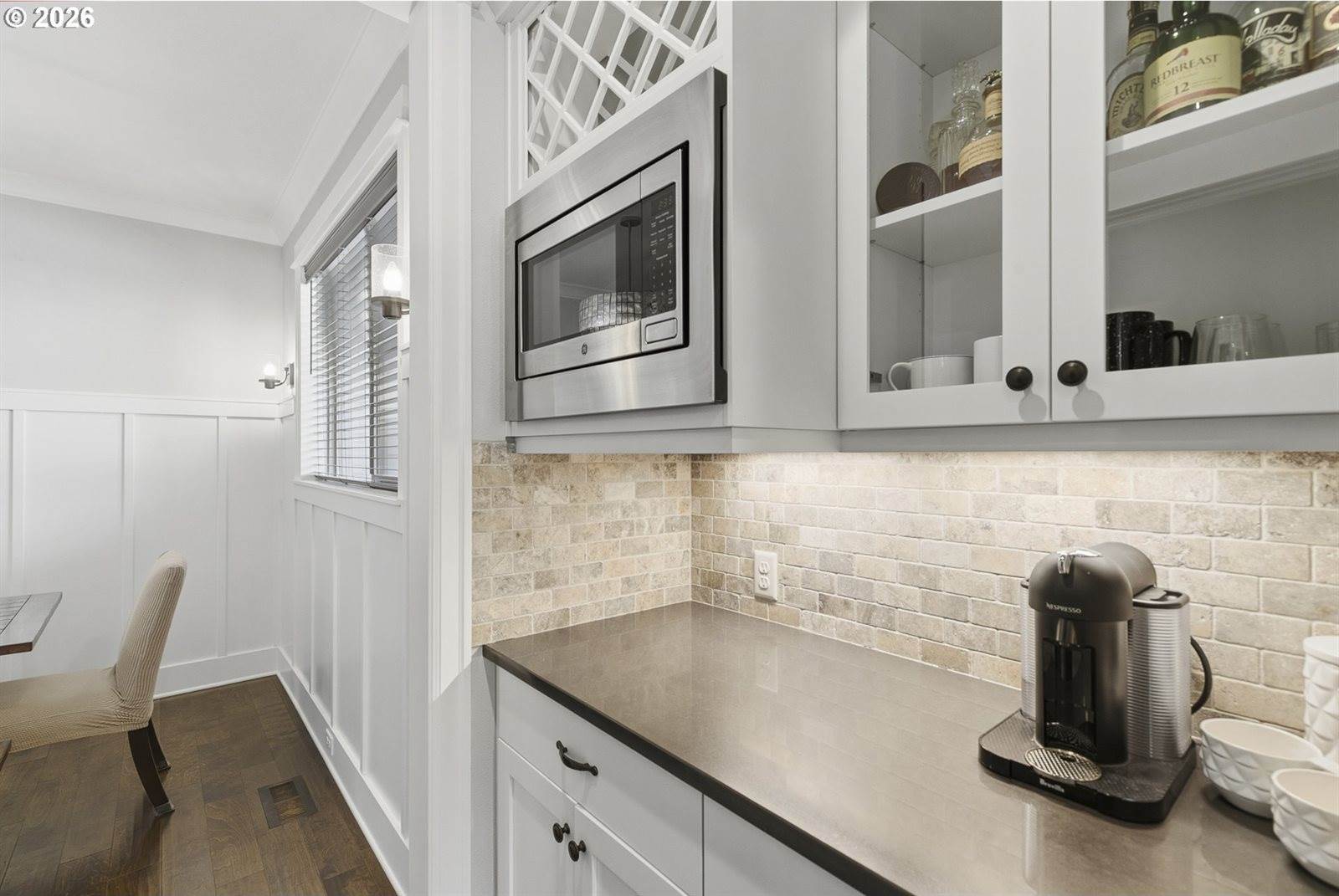 1053 Yates St, Lake Oswego, OR 97034