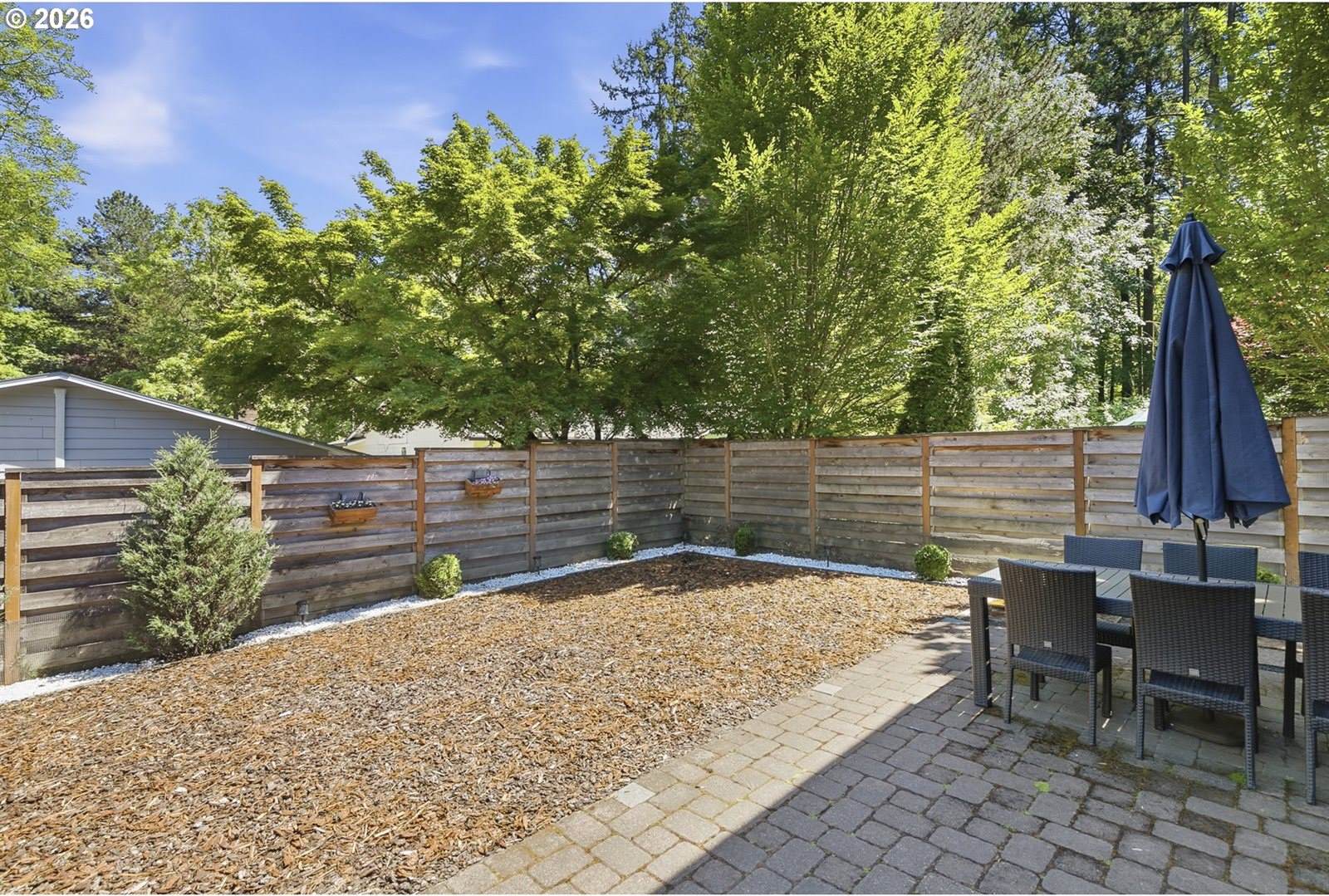 1053 Yates St, Lake Oswego, OR 97034