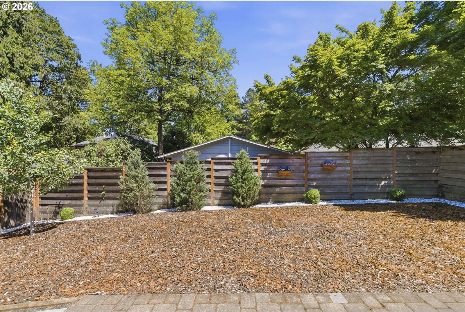 1053 Yates St, Lake Oswego, OR 97034