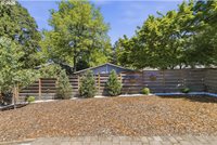 1053 Yates St, Lake Oswego, OR 97034