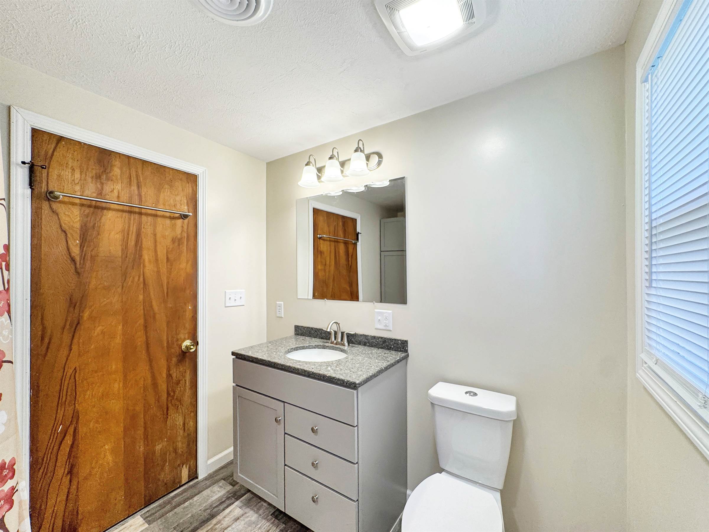 2600 S 26th St, Terre Haute, IN 47803