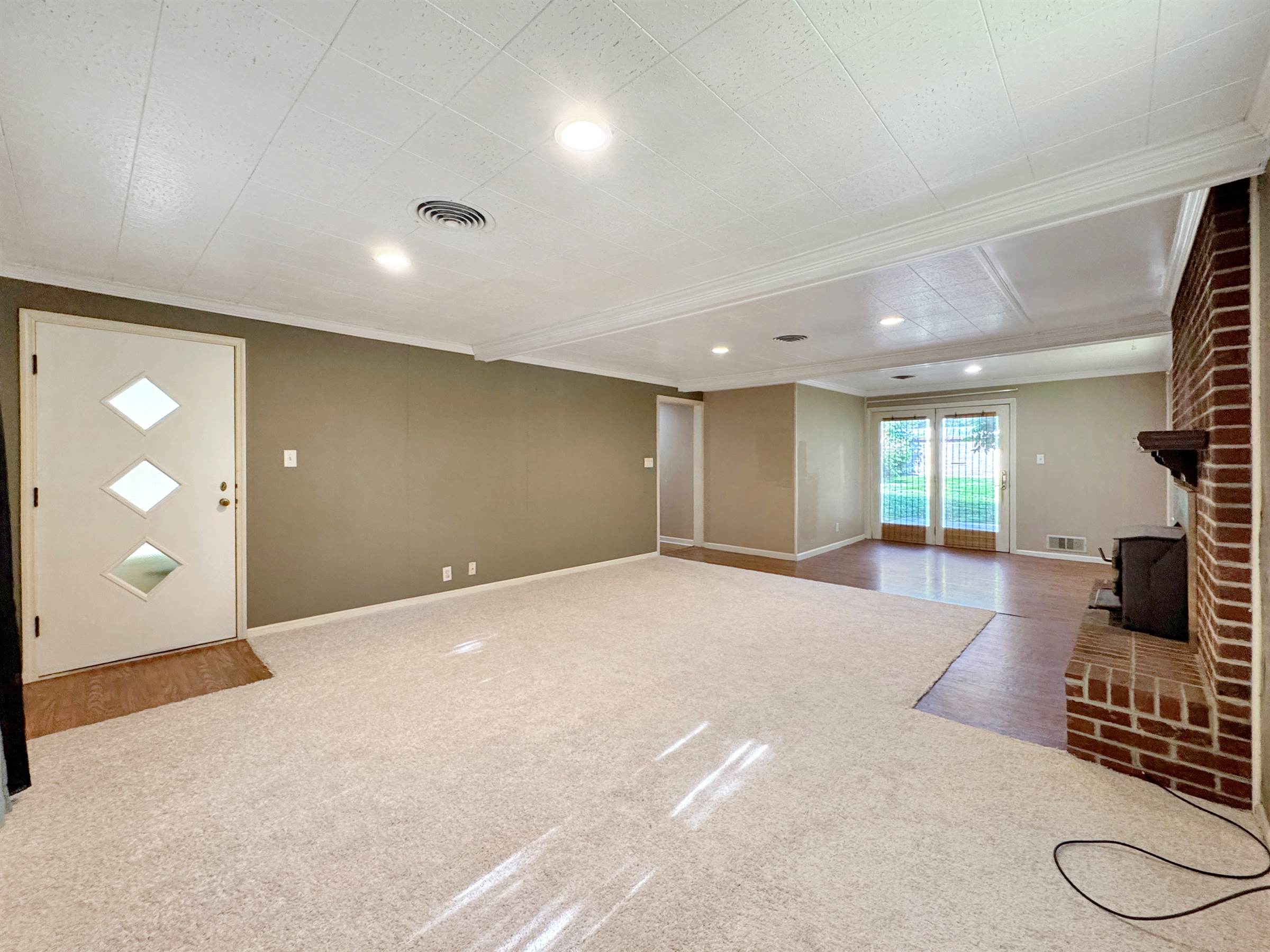 2600 S 26th St, Terre Haute, IN 47803