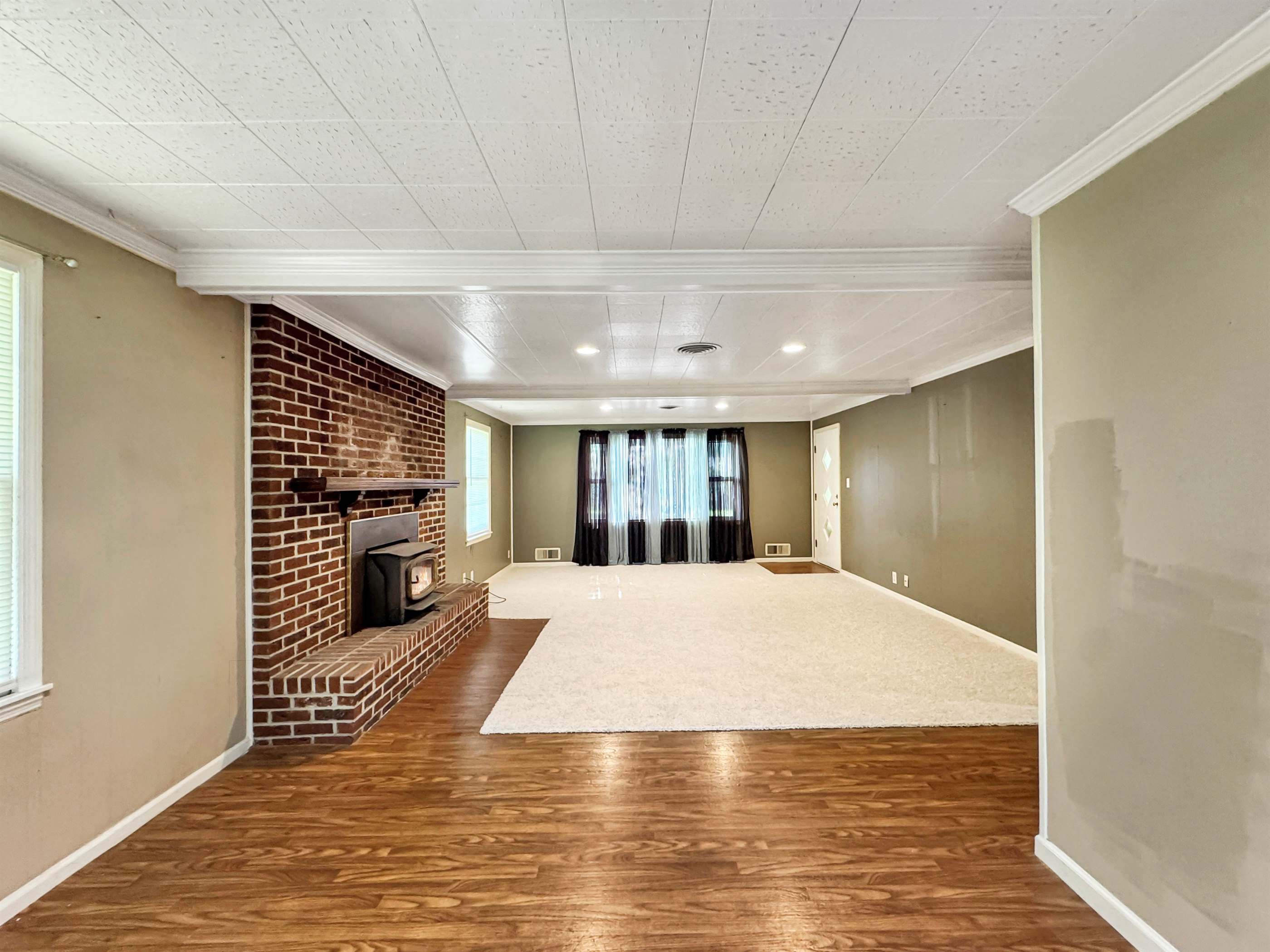 2600 S 26th St, Terre Haute, IN 47803