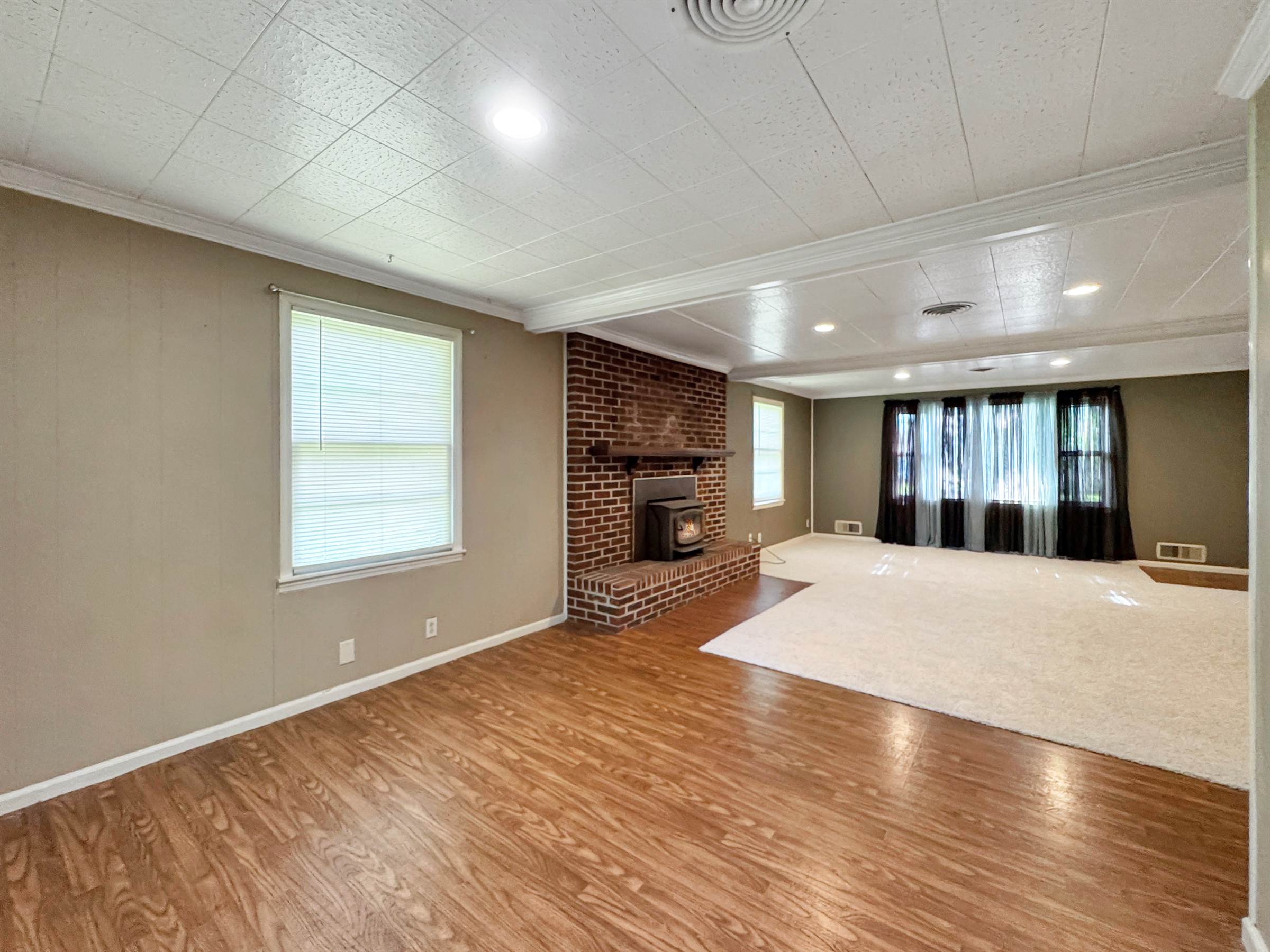2600 S 26th St, Terre Haute, IN 47803
