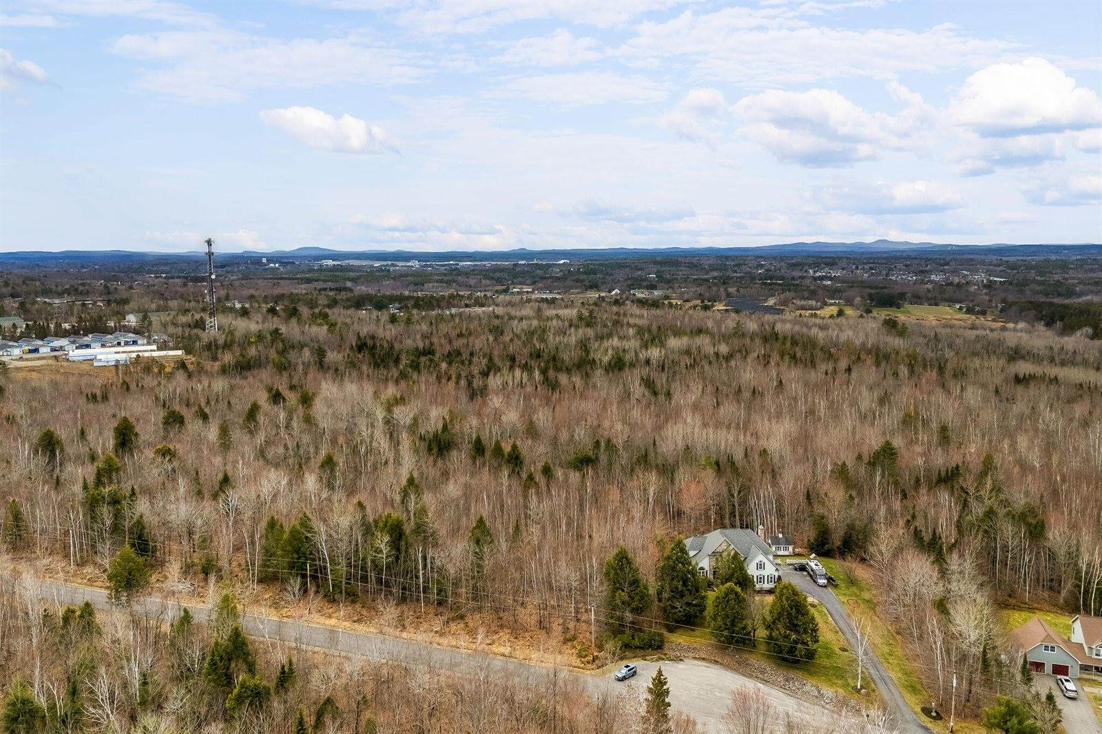 19/003B Broadway, Bangor, ME 04401