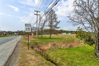 19/003B Broadway, Bangor, ME 04401