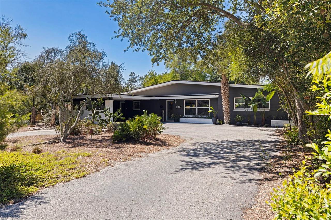 2700 Desoto Way South, Saint Petersburg, FL 33712