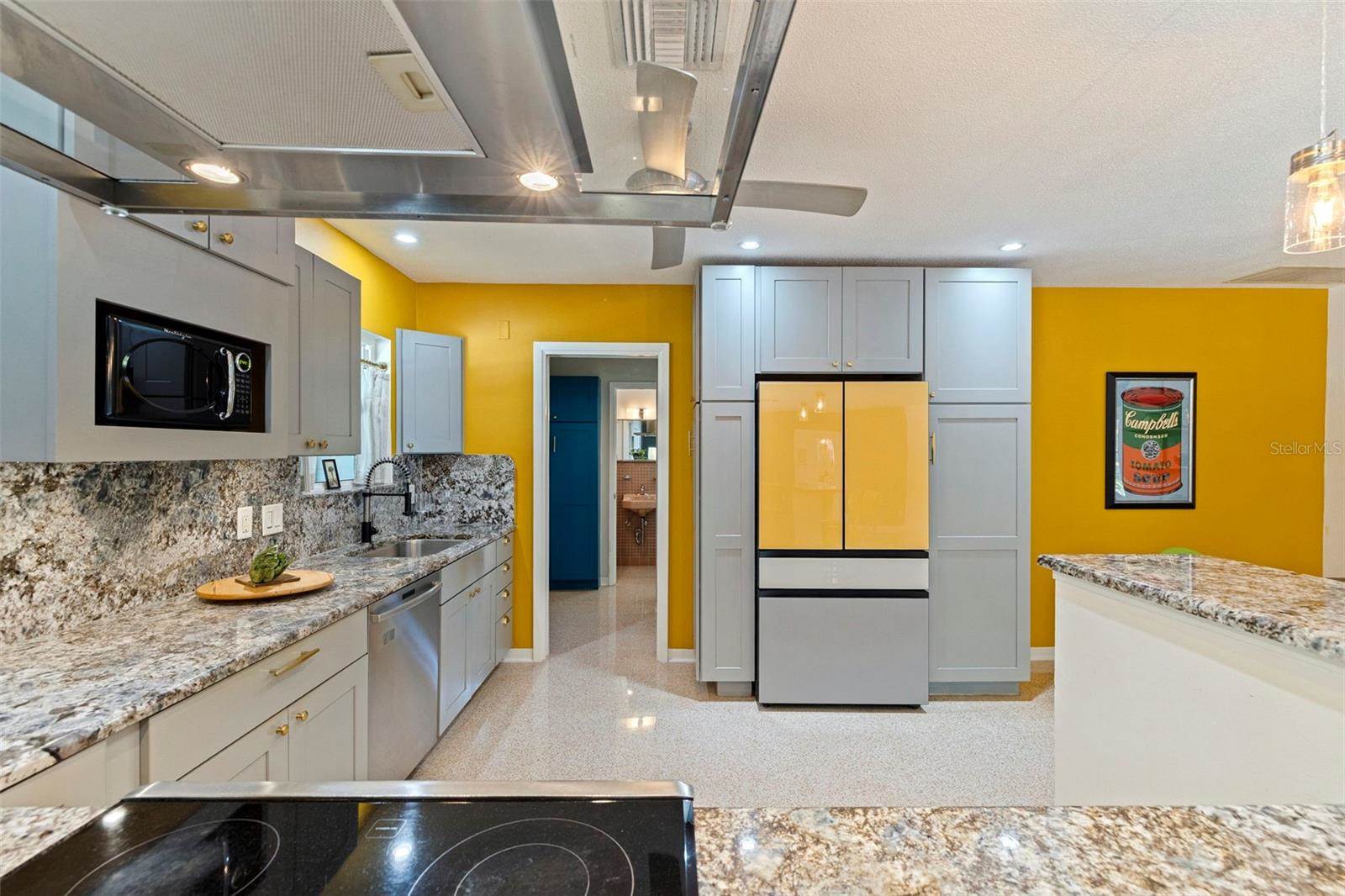 2700 Desoto Way South, Saint Petersburg, FL 33712