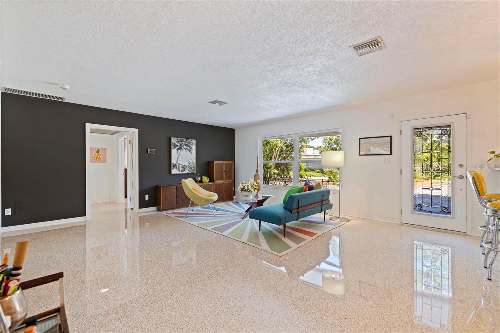 2700 Desoto Way South, Saint Petersburg, FL 33712