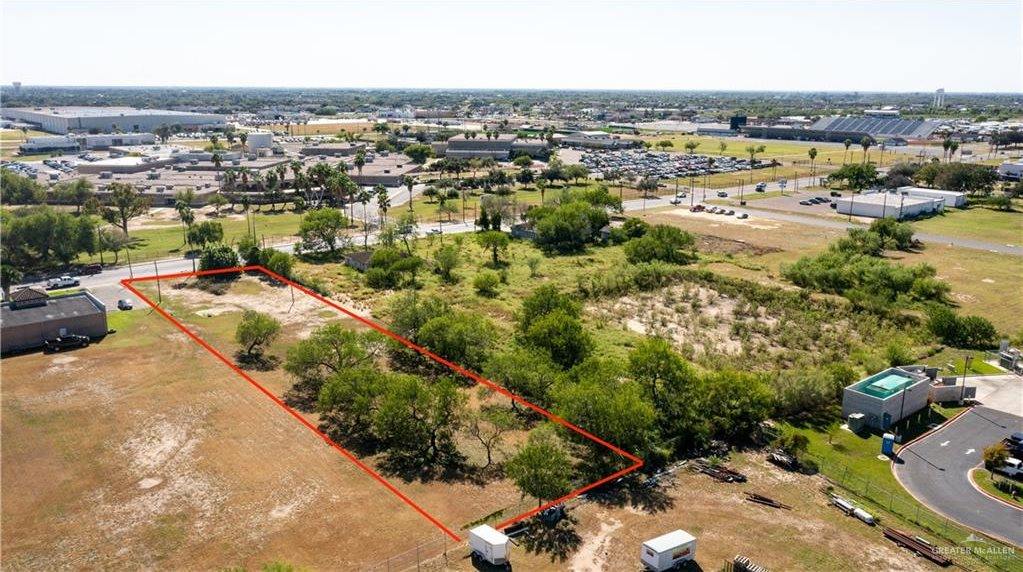 916 West Pike Boulevard, Weslaco, TX 78596