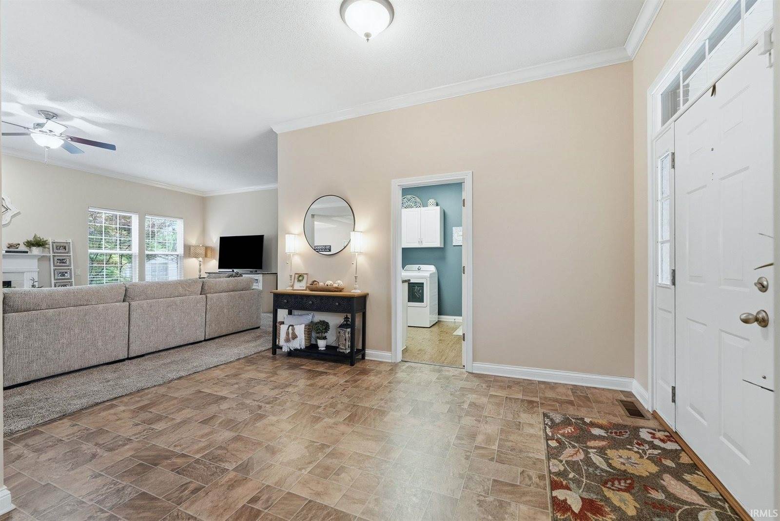 2608 W Brayston Way, Muncie, IN 47304