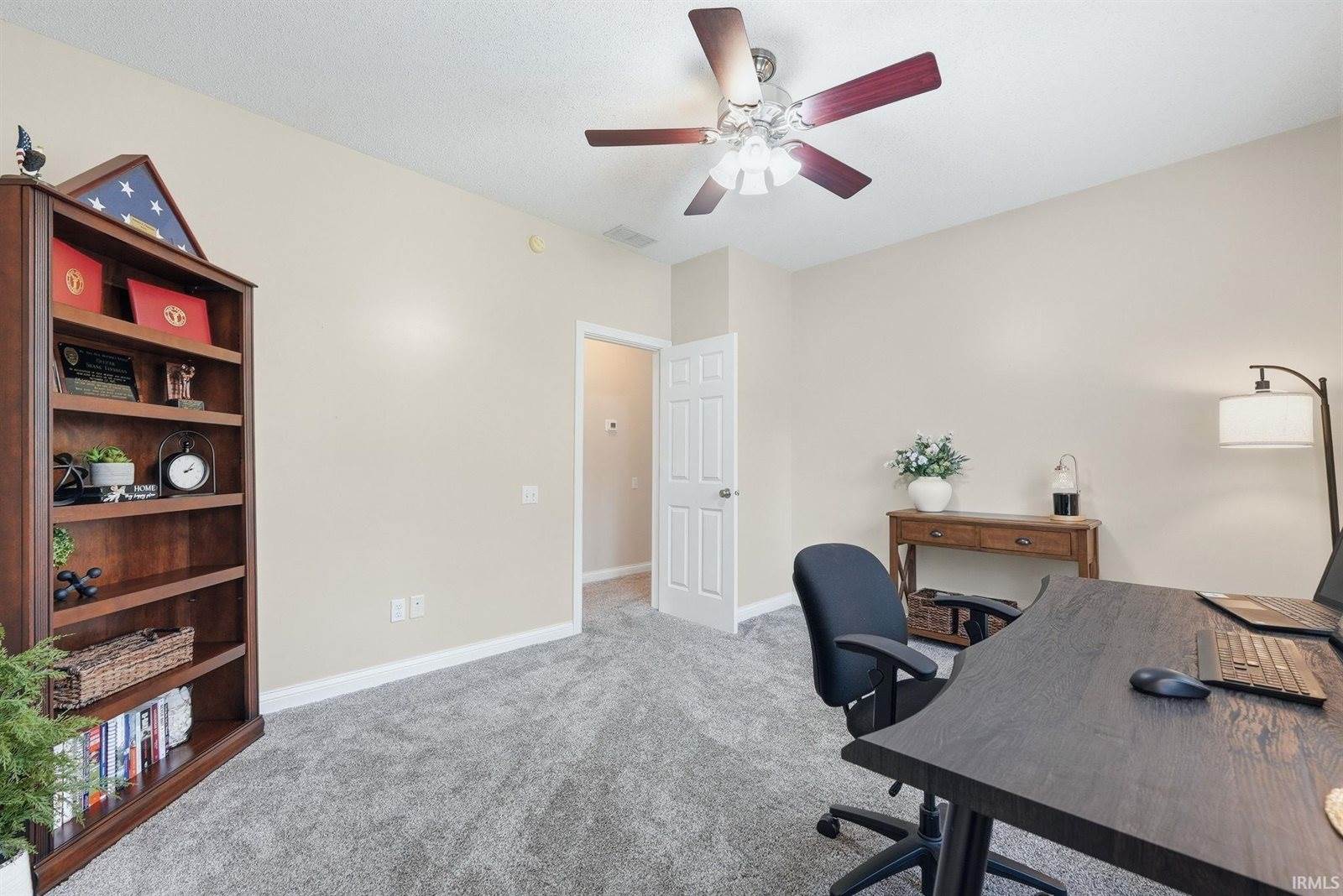 2608 W Brayston Way, Muncie, IN 47304