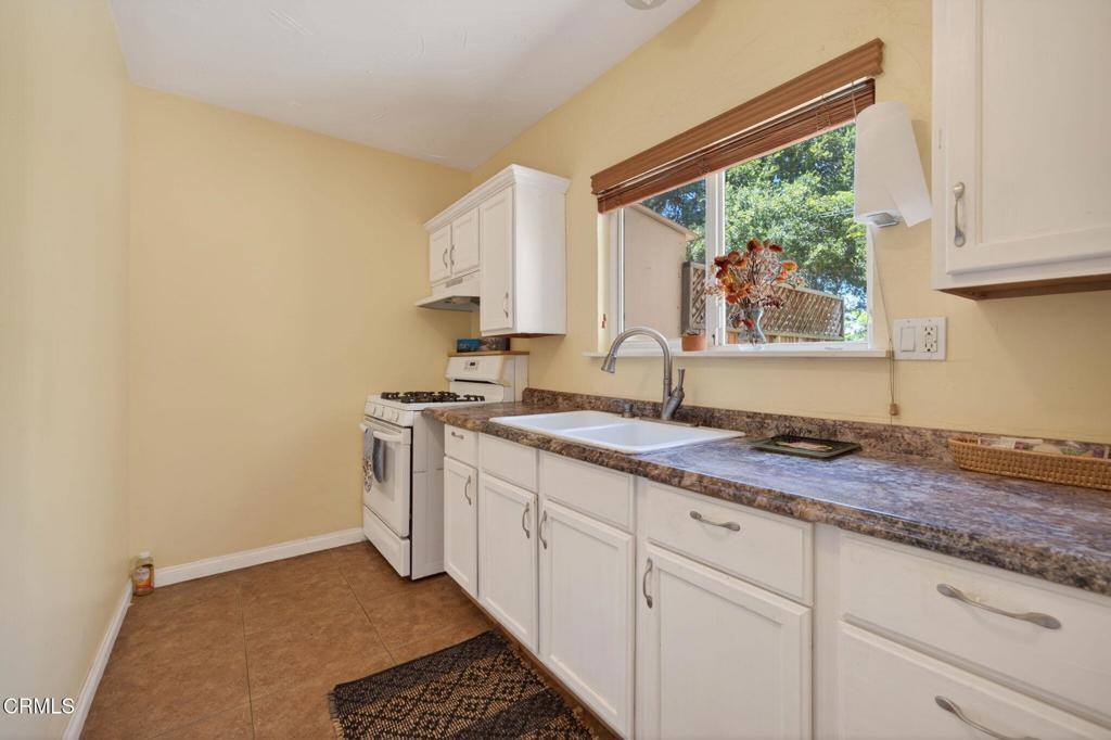 883 Moreno Drive, Ojai, CA 93023