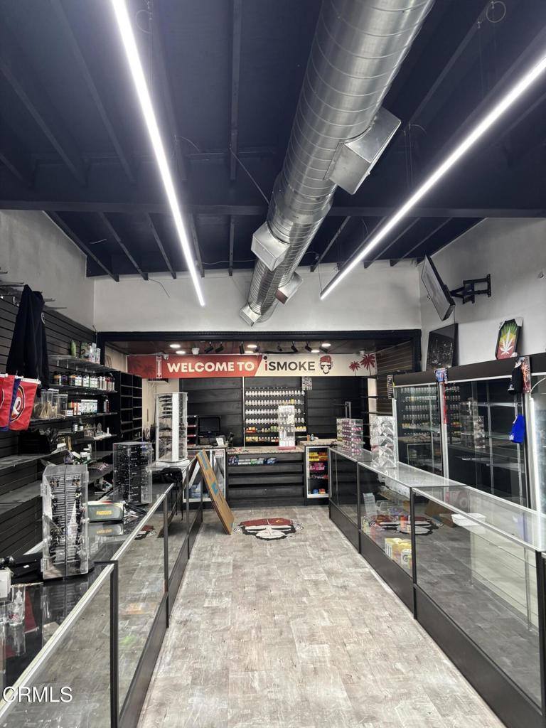 321 South C Street, Oxnard, CA 93030