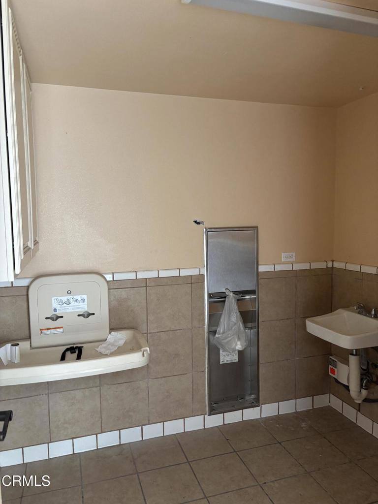 321 South C Street, Oxnard, CA 93030