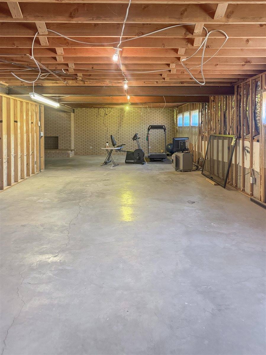 92 Declaration, Evanston, WY 82930