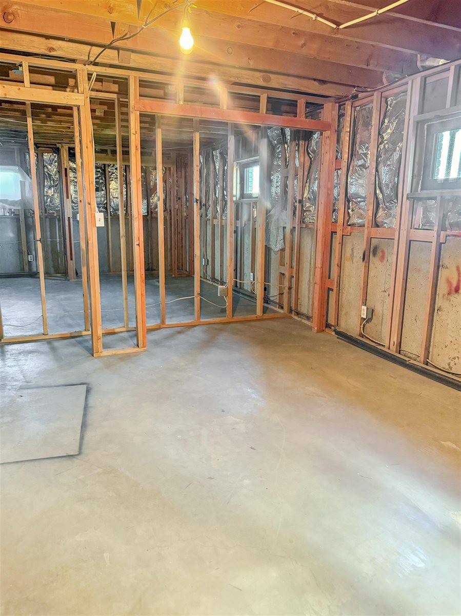 92 Declaration, Evanston, WY 82930