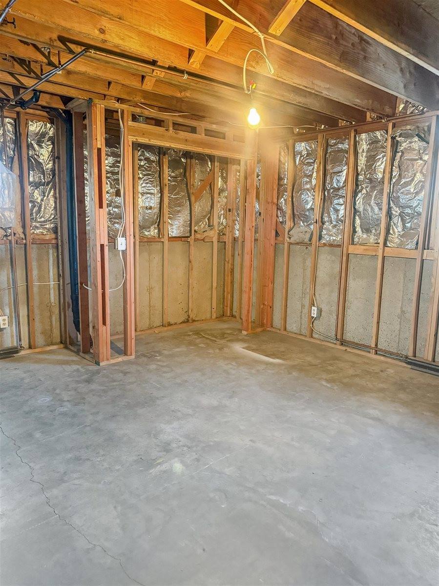 92 Declaration, Evanston, WY 82930