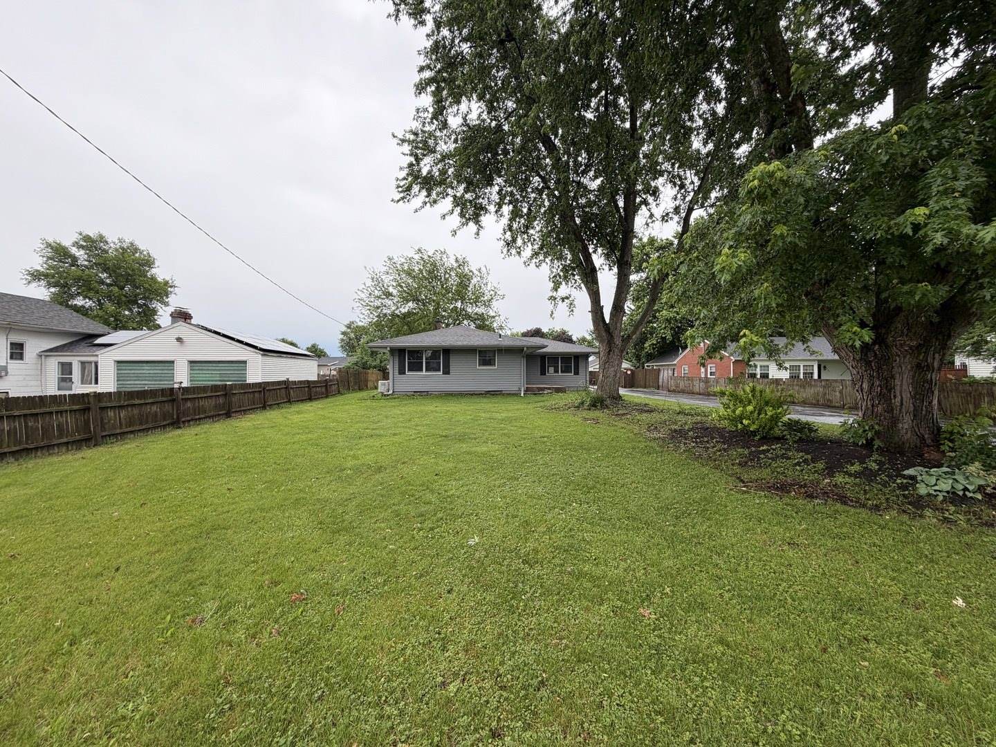 201 North Scandia Street, Alpha, IL 61413