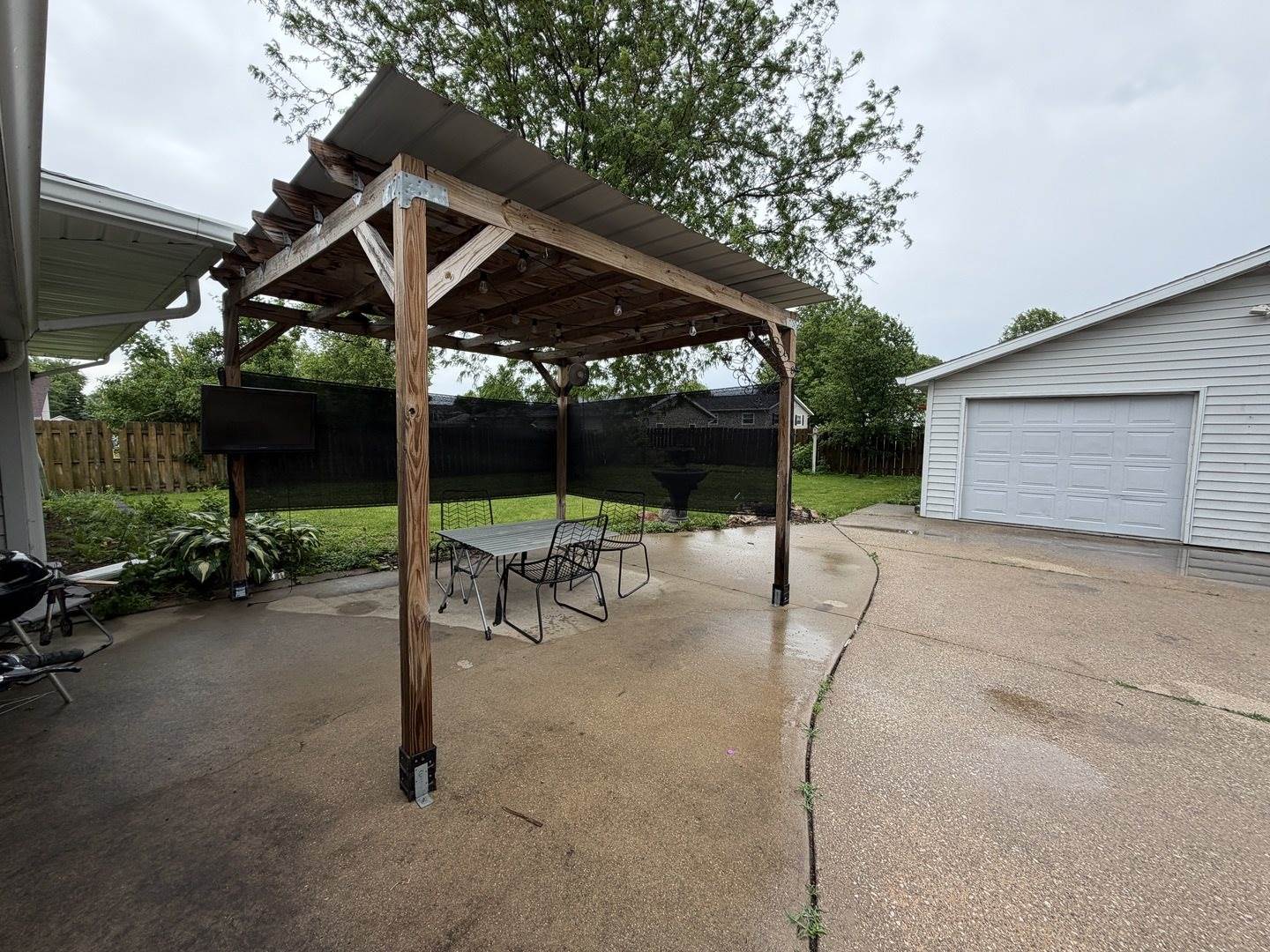 201 North Scandia Street, Alpha, IL 61413