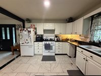 201 North Scandia Street, Alpha, IL 61413