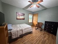 201 North Scandia Street, Alpha, IL 61413